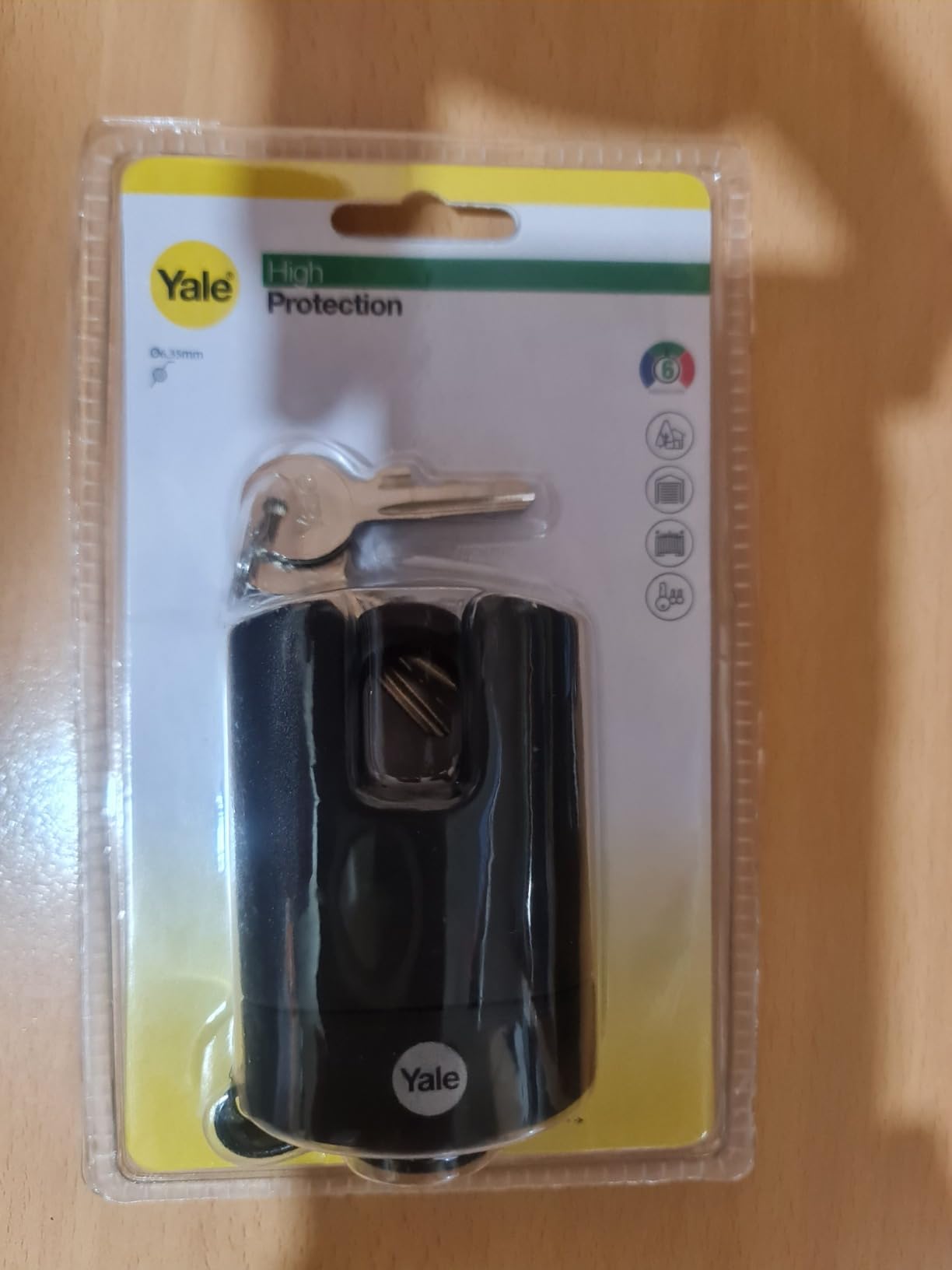 Super protection, ne raye pas