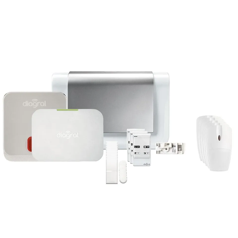 diagral-e-one-diag17csf-kit8-gsm-pack-alarme-connect-e-compatible-animaux image 1